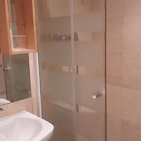 Torre De La Fuente Aprtovistas Piscina Parking *